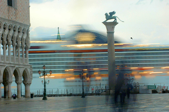 06-09-16VeniceGondolasDay3 038