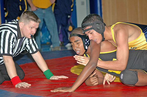 06-12-02WrestlingHome 169