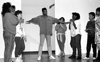 img043