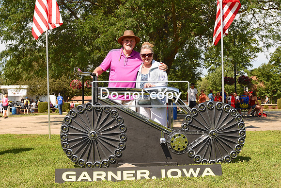 GEN_5839