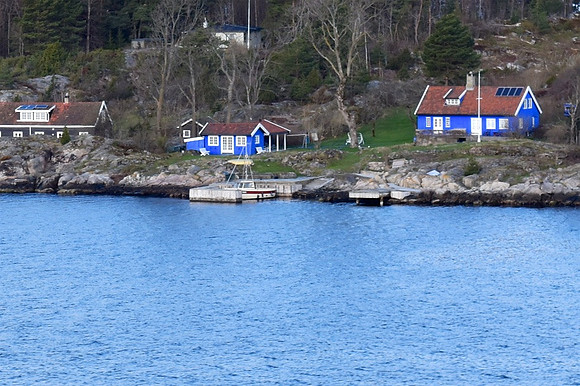 GEN_0698