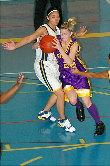 GirlsBball 1057