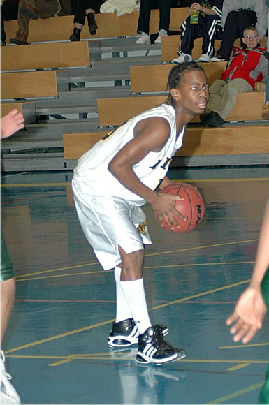 SHAPEBball14Jan 028