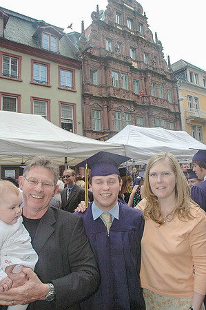 HHSBaccalaureate2006 186