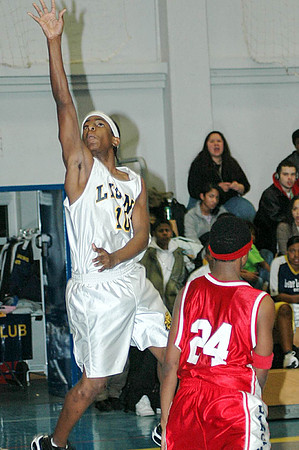 LHSBball 042