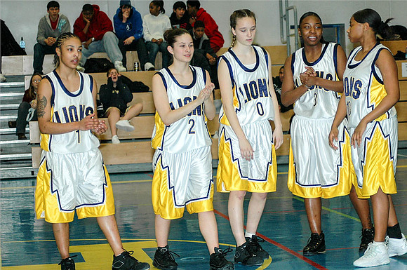 LHSBball 060