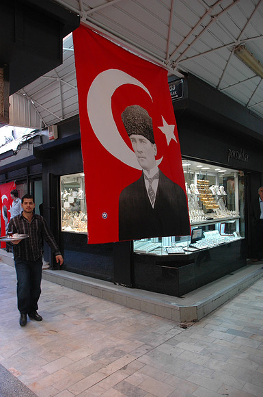 07-04-12-15Turkey,Izmir 564.jpg