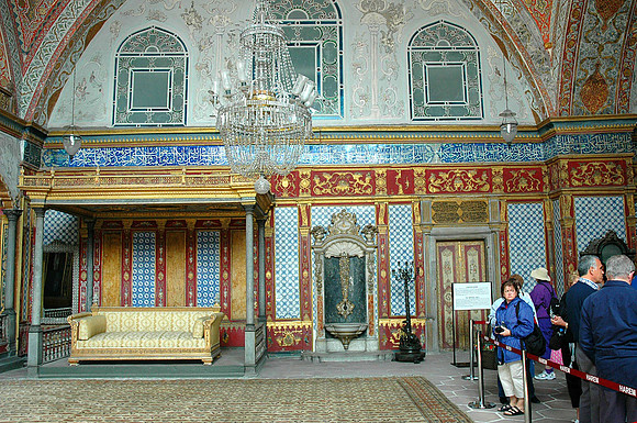 07-04-12-7-8Turkey,Istanbul 629.jpg