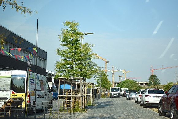 GEN_8815